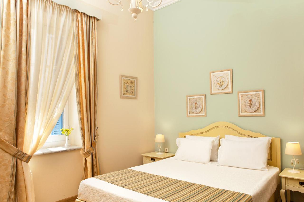 Egli Hotel Ándros エクステリア 写真