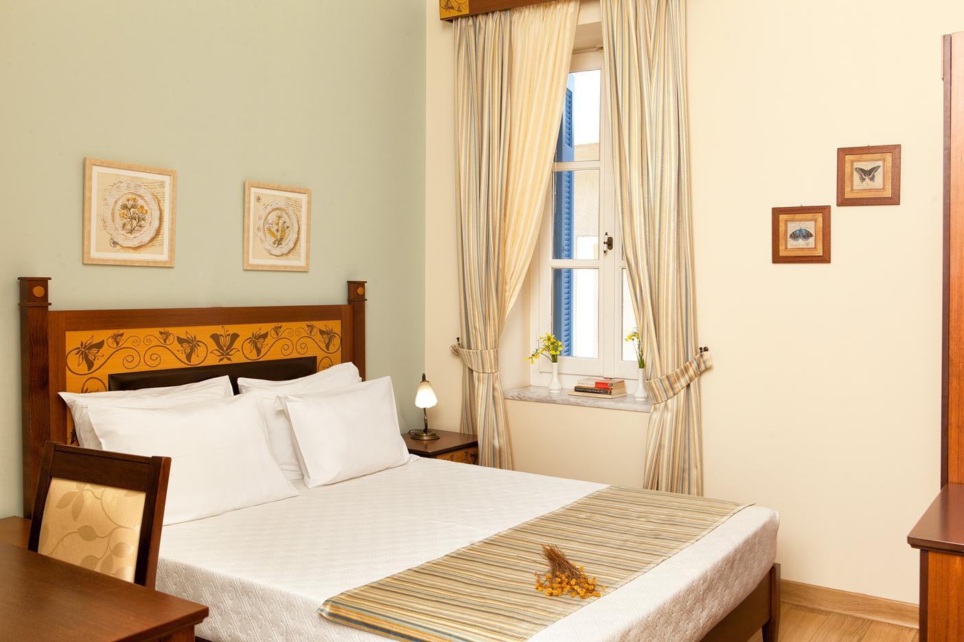 Egli Hotel Ándros エクステリア 写真
