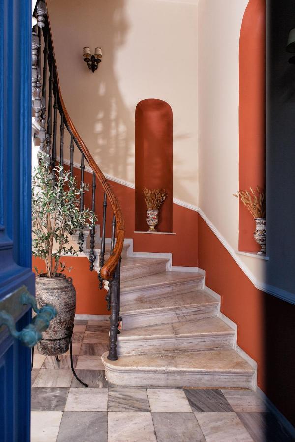 Egli Hotel Ándros エクステリア 写真